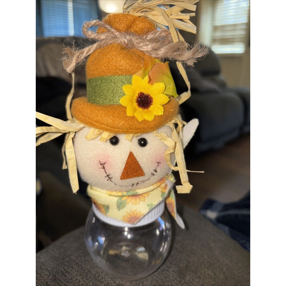 Super Cute ScareCrow/ Fall Decor/ Home Decor/ Thanksgiving Decor